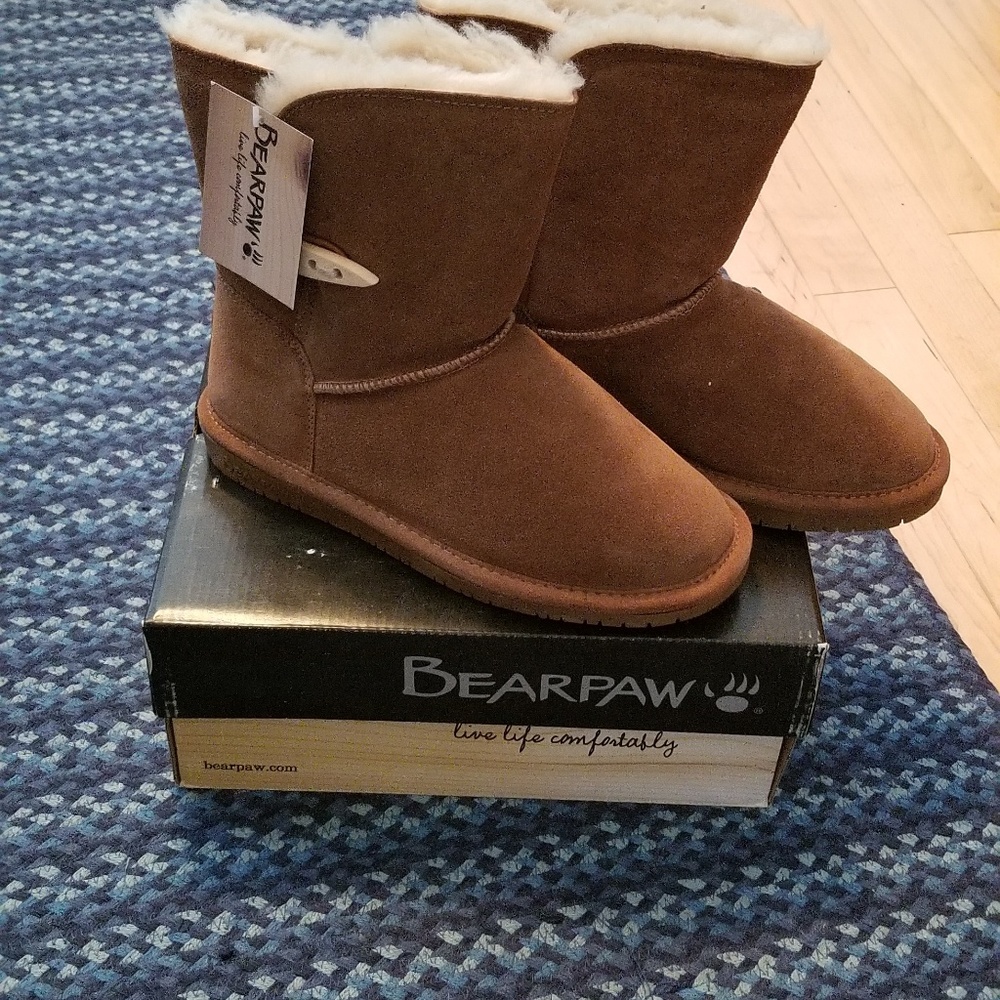 Bearpaw shearling boots